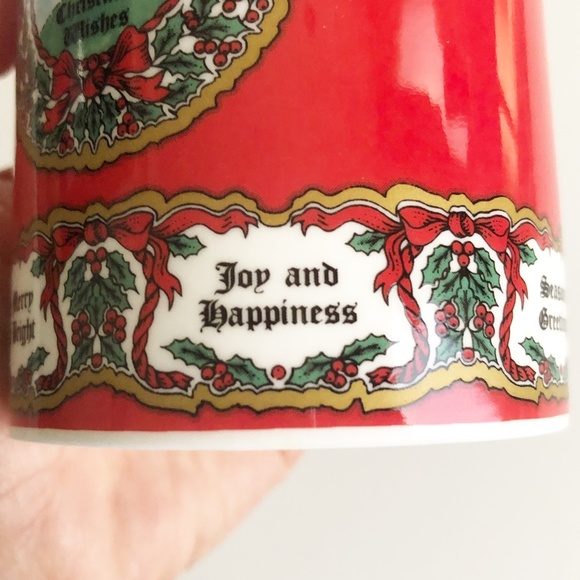 Halcyon Days "Christmas Wishes" English Fine Bone China Cup Holder Gold Rim - Picture 12 of 15